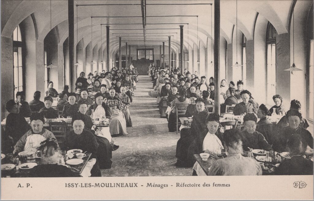 CPA ISSY-Les-MOULINEAUX, Hospice des Petits Ménages, Réfectoire des Femmes