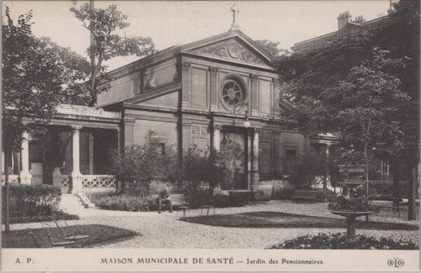 CPA PARIS, Maison Municipale de Santé, Jardin des Pensionnaires (75010)