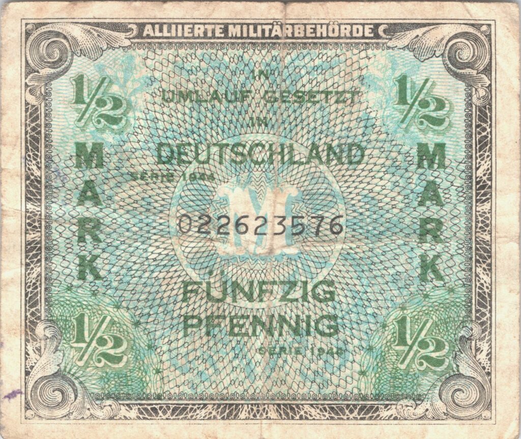 ALLEMAGNE billet occupation alliée de 1/2 Mark 1944