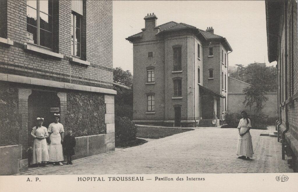 CPA PARIS, Hopital Trousseau, Pavillon des Internes (75012)