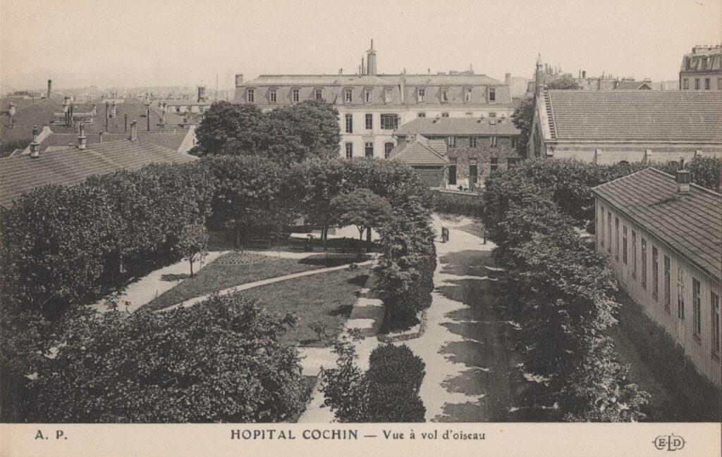 CPA PARIS, Hôpital Cochin, Vue a vol d'oiseau (75014)