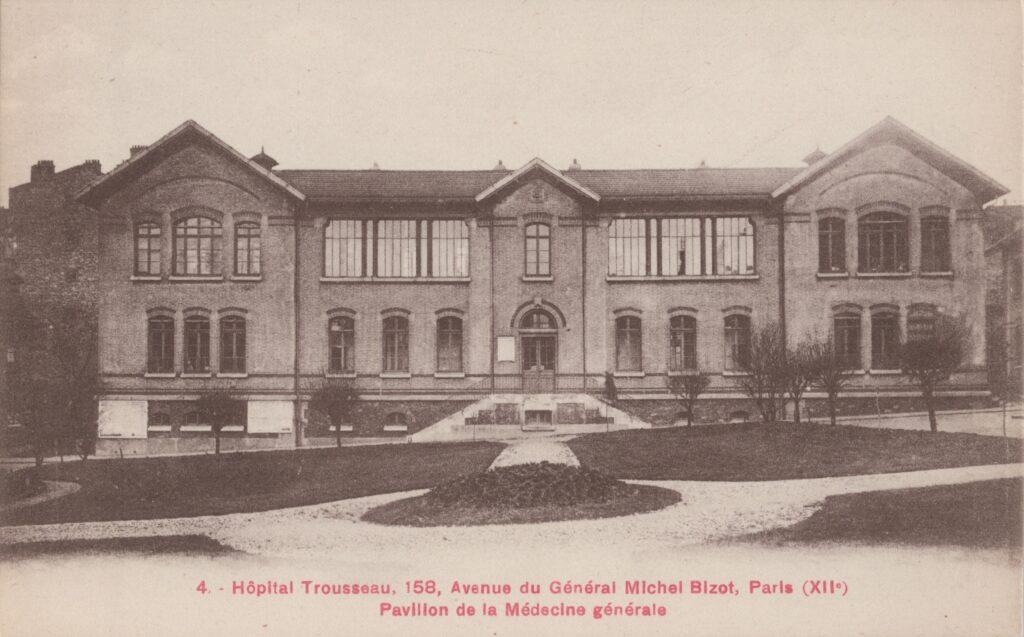 CPA PARIS, Hôpital Trousseau, Pavillon de la Médecine générale (75012)