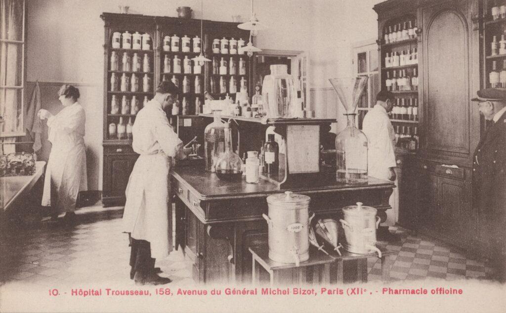 CPA PARIS, Hôpital Trousseau, Pharmacie offioine (75012)