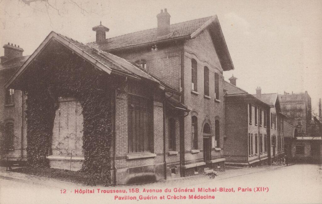 CPA PARIS, Hôpital Trousseau, Pavillon Guérin et Crèche Médecine (75012)