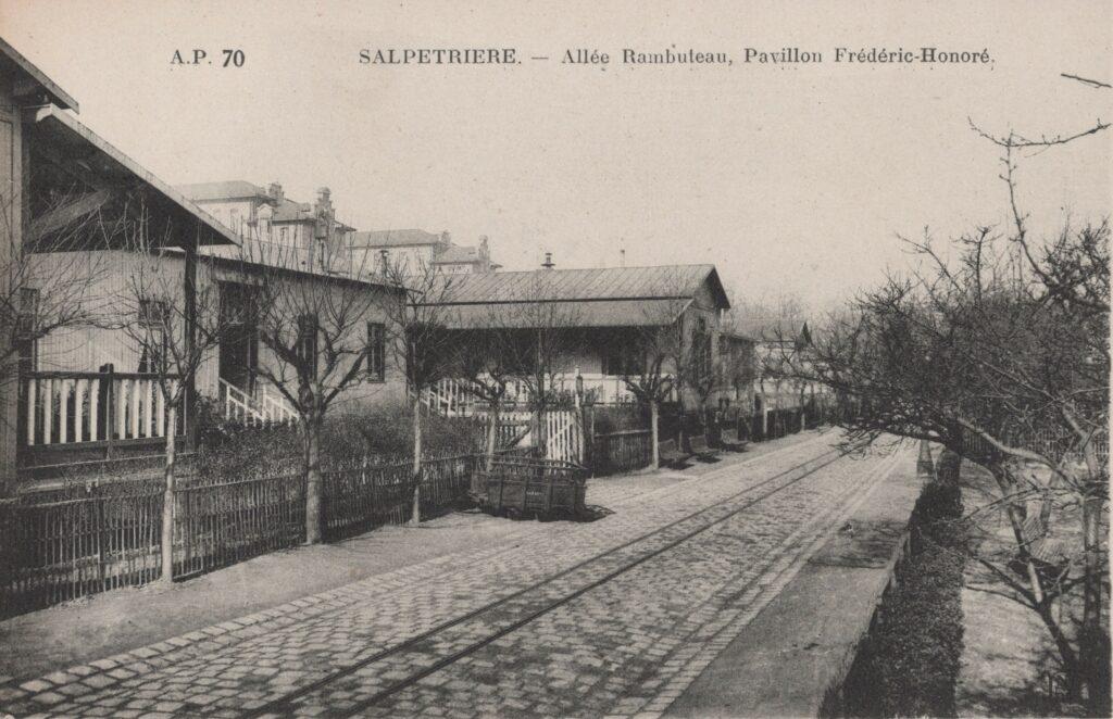 CPA PARIS, Hôpital La Salpétrière, Allée Rambuteau, Pavillon Fréderic-Honoré