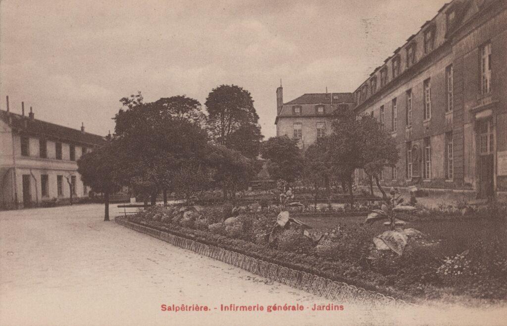 CPA PARIS, Hôpital La Salpétrière, Infirmerie générale, Jardins (75013)