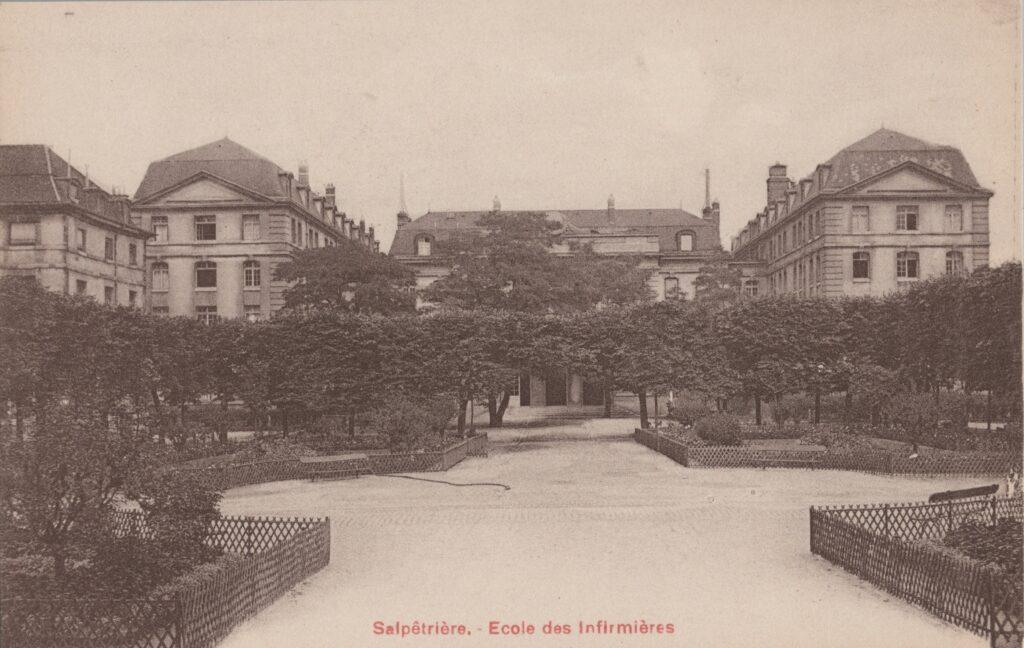 CPA PARIS, Hôpital La Salpétrière, Ecole des Infirmiers (75013)